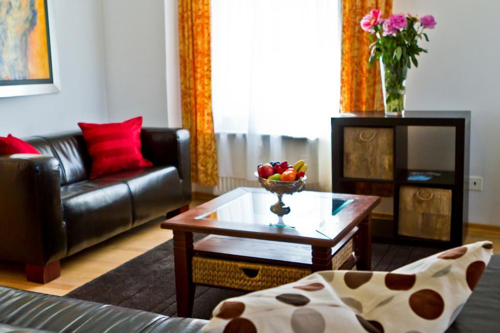 Hotel Zum Goldenen Loewen Baden-Baden Rum bild